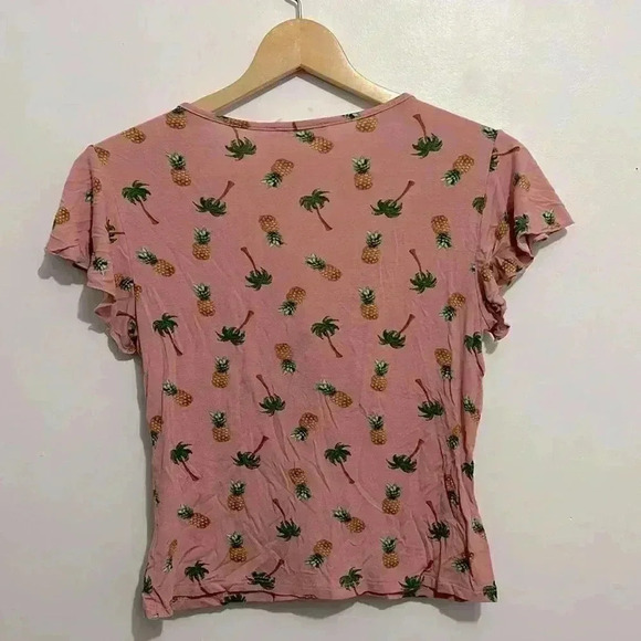 ❤️Poison ivy pineapple/palm tree short sleeve top size M - Picture 2 of 2